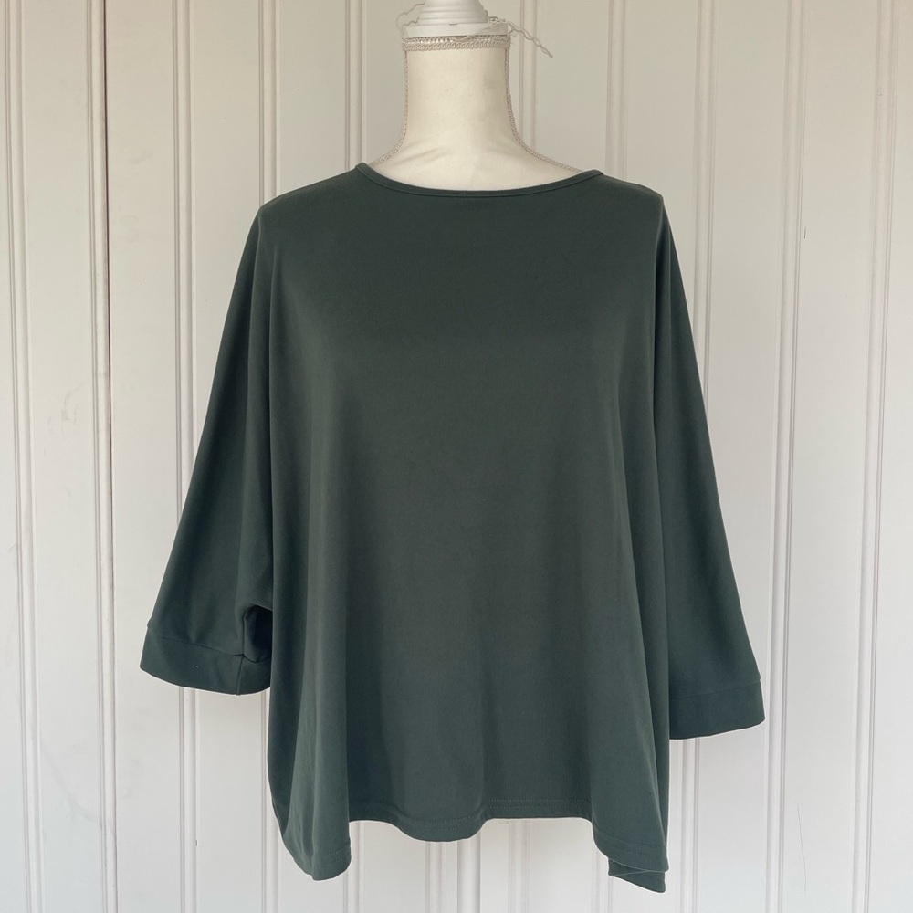 Relaxed Fit Top